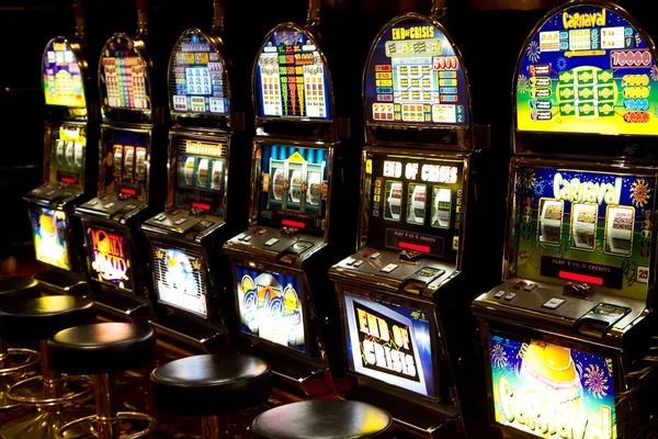 CQ9 slot game interface showing reels, paytable, and spin controls on bwslot